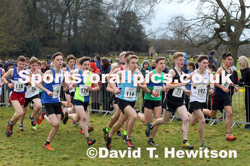 Mens under-17s Northern Cross Country Champs., Camp Hill Estate, Kirklington.  Photo: David T. Hewitson/Sports for All Pics